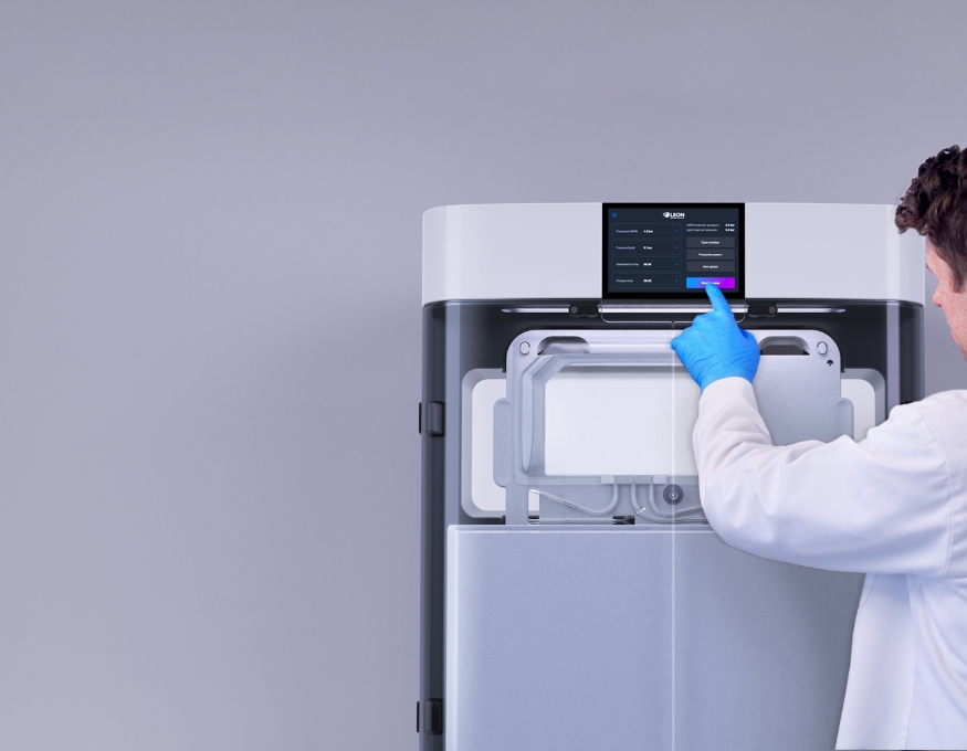 LEON nanome benchtop system