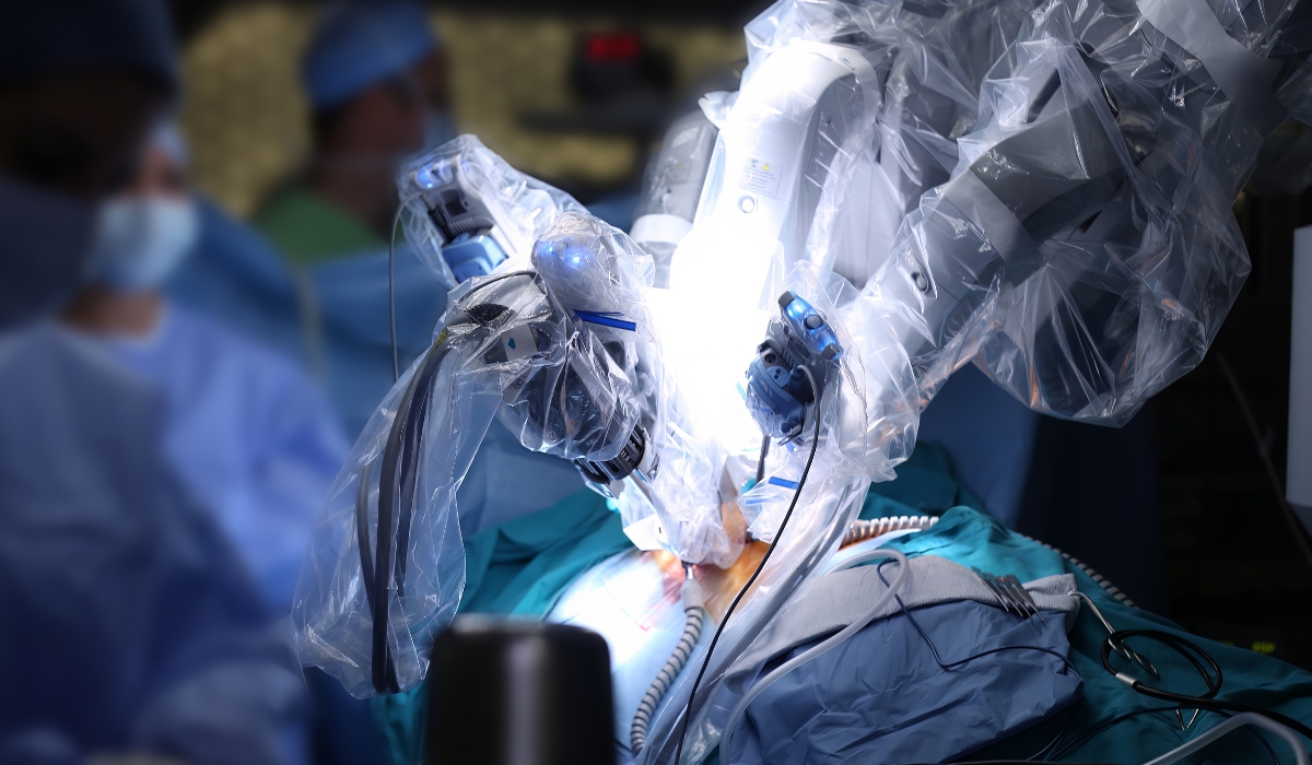 Surgical robot