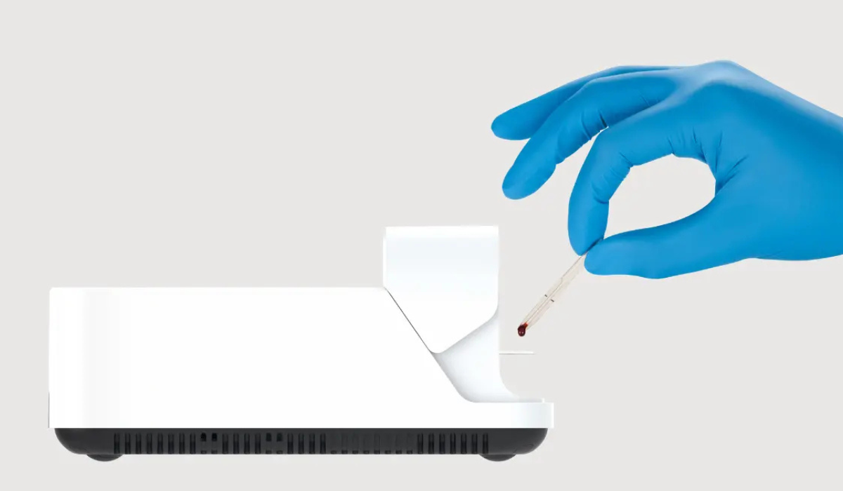 LumiraDx device